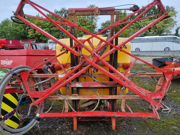 Chris Atkin & Son Ltd - Allman 925 Sprayer